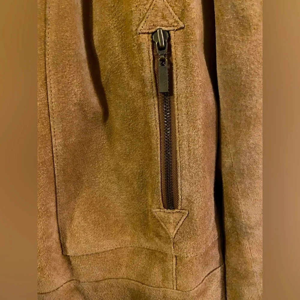 🤠🎶 EUC Women’s 100% Genuine Leather Fringe Jacket💯 - Picture 5 of 16